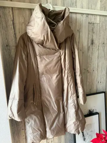 [미사용 새상품] 다운 코트