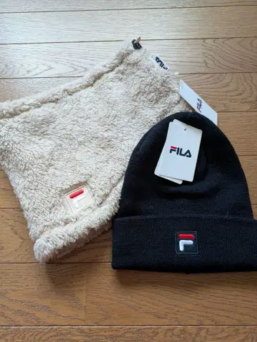 FILA 넥워머 샤기 플리스와 FILA 니트캡 네이비 새상품