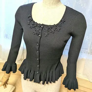 엠즈 그레이시 가디건 38 플라워 모티브 블랙