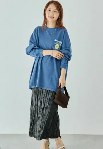 LAVEANGE 라비앙주 인조 가죽 스커트 블랙 3L