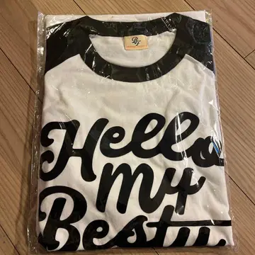 Hello My 'BESTY' vol.2 티셔츠 M 사이즈
