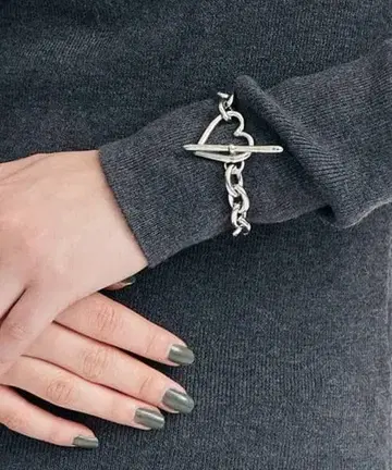 basicks 하트 팔찌