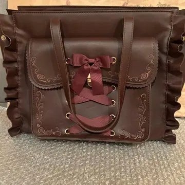 axes femme 프릴 달린 브라운 핸드백