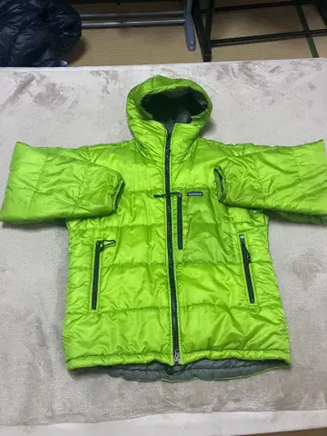 파타고니아 더스 파카 2002년 게코 그린 S 사이즈