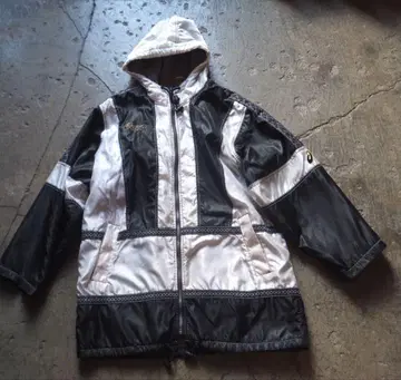 ASICS 후드 부착 나일론 자켓 블랙/화이트 내 보아 L