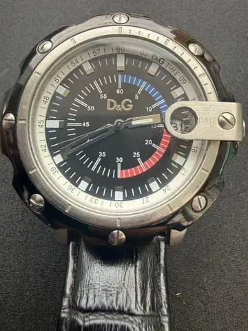 D&G 쿼츠 손목시계 47mm 블랙