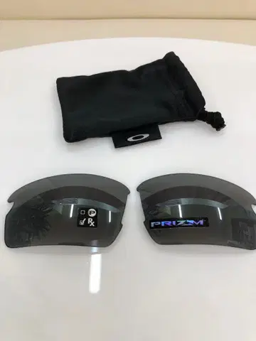 Oakley PRIZM BLACK 렌즈 수납 파우치 포함