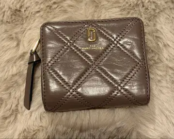 THE MARC JACOBS 퀼팅 가죽 접이식 지갑 컴팩트 지갑