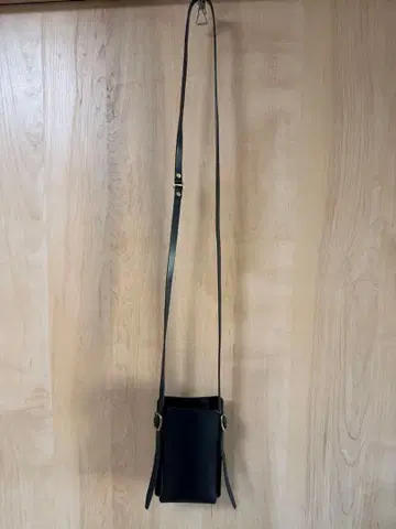 HERZ 스마트폰 숄더