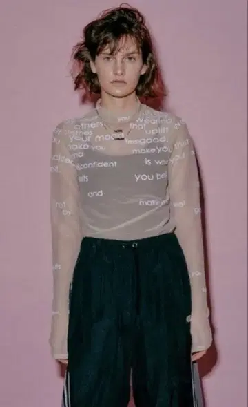 MAISON SPECIAL 시스루 터틀넥