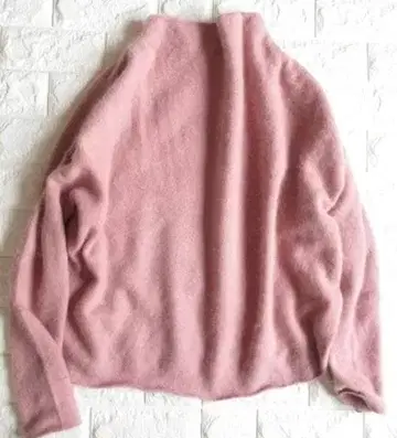 투모로우랜드 보르지 고급 기모 복슬복슬 빌드넥 니트 더스티 핑크