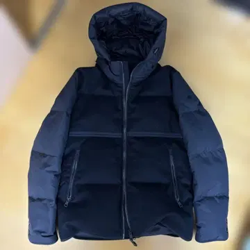 DUNO 후드 부착 다운 자켓 블랙