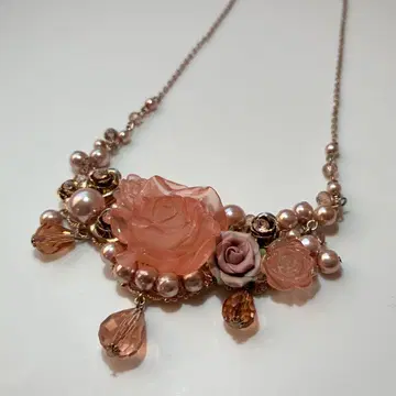 axes femme 목걸이 로즈 장미