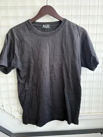 B.L.D. 블랙 티셔츠 M