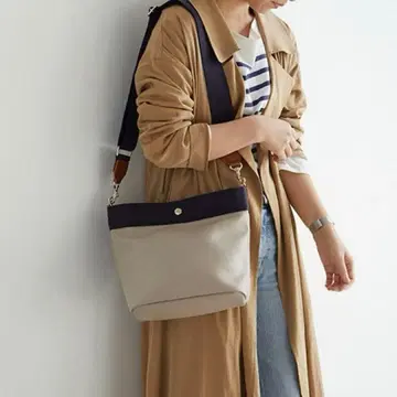 [ 새상품급 ] TOPKAPI 발수 리플 나일론 파우치 포함 숄더백