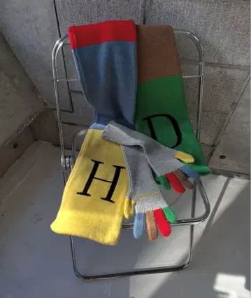 후드 모리루나 머플러