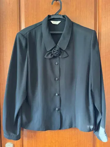 블랙 리본 포함 셔츠 13호