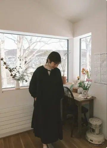 tutie kiho 콜라보 코튼 린넨 개더 리본 원피스 블랙