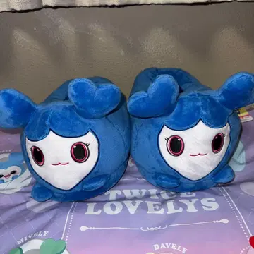 GIGO 한정판 TWICE LOVELYS 봉제 인형 슬리퍼 쯔위
