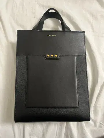 CULLNI 가죽 토트백