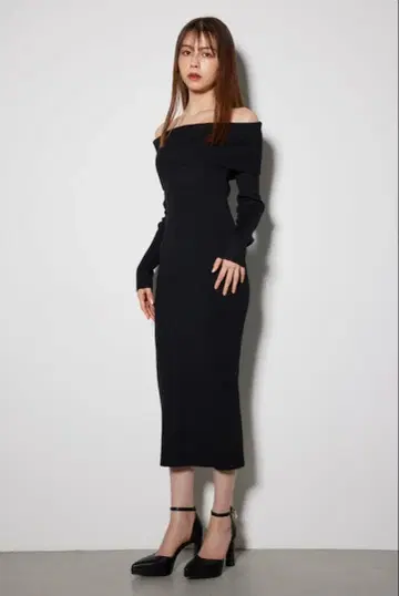 rienda 오프숄더 타이트 니트 원피스