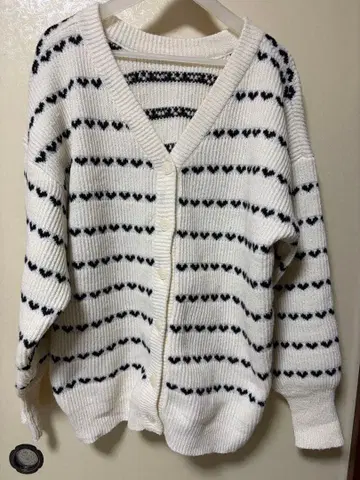 하트 무늬 니트 가디건 긴팔