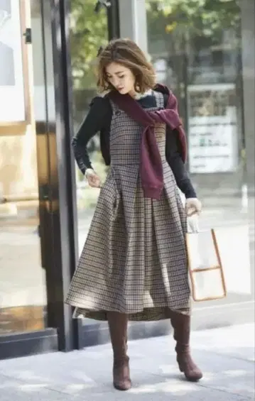 세븐틴 오버롤 스커트