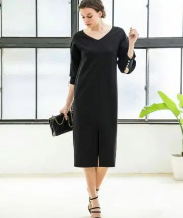 엠마 테일러 블랙 원피스 사이즈 38