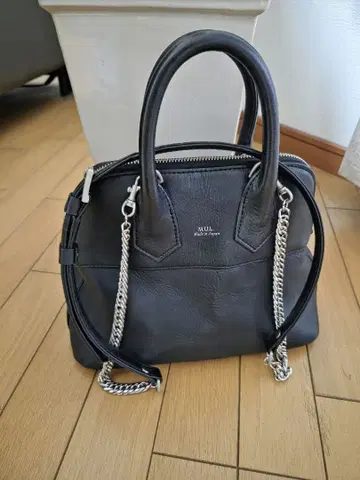 M.U.L 라운드 토트 S 사이즈