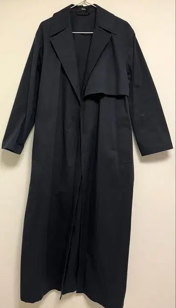 Theory 네이비 롱 트렌치코트