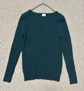 URBAN RESEARCH DOORS 다크 그린 리브 스웨터