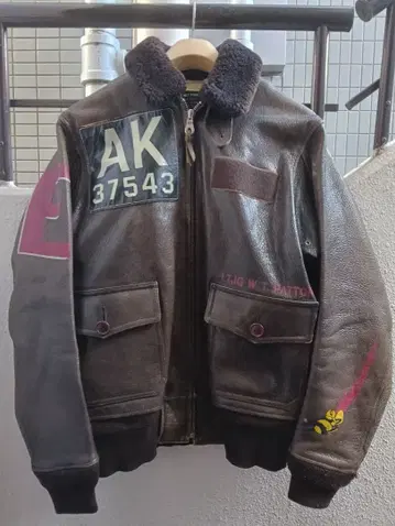 초레어! AVIREX G-1 38