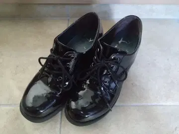 키다리 아저씨 에나멜 신발 23cm