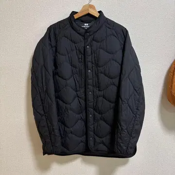 유니클로 울트라 라이트 다운 오버 사이즈 자켓 블랙 L