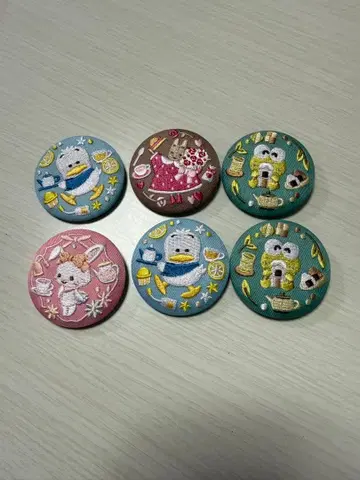 산리오 캐릭터 자수 캔뱃지 6개 세트