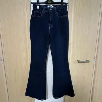 AZUL by MOUSSY 부츠컷 데님