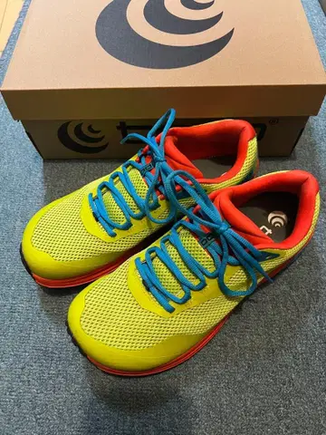 Topo Athletic MT-4 26cm