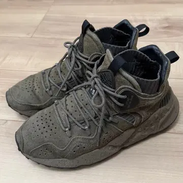 [ 26.0cm(US8) ] x 플라워마운틴 N.VOLCANO Olive