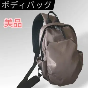 브라운 바디백 나일론제