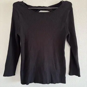 안데뮤 백 트위스트 오픈 니트 블랙 F