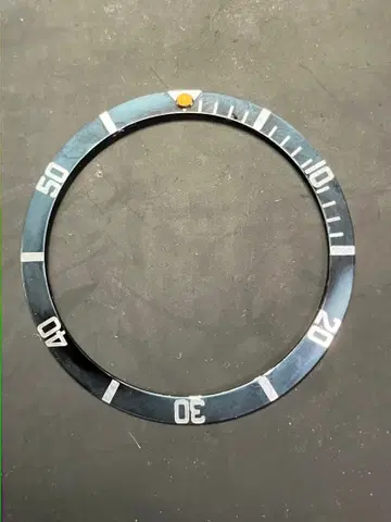 다이빙용 블랙 베젤 36.5mm 알루미늄 베젤 페이드 아웃 제품