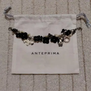 ANTEPRIMA 참 포함 팔찌