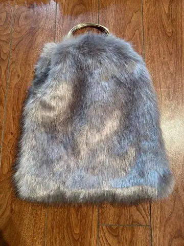 Another Edition 반지 퍼 백