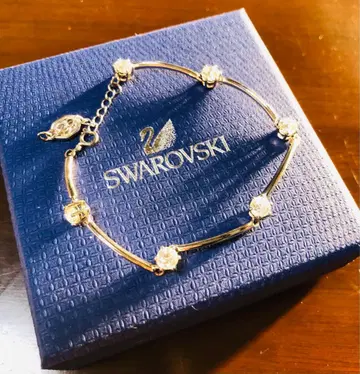 스와로브스키 Swarovski Constella 뱅글