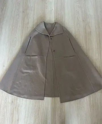 Whim Gazette 캐시미어 100% 베이지 판초