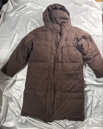 맥그리거 브라운 다운 코트 M 사이즈