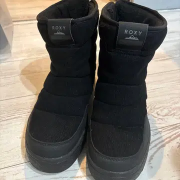 ROXY 블랙 스노우 부츠 24cm