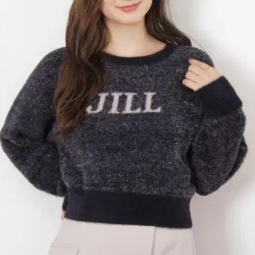 JILL by JILL STUART 라멜로고 자카드 니트 블랙
