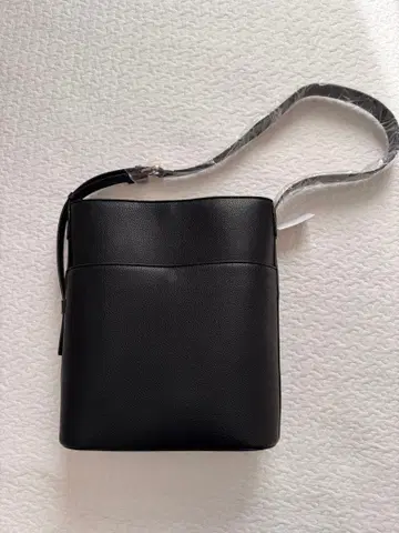 블랙 숄더백 조정 가능 스트랩