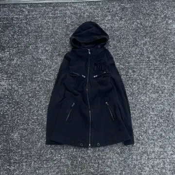 블랙 후드 부착 밀리터리 지퍼 후드티